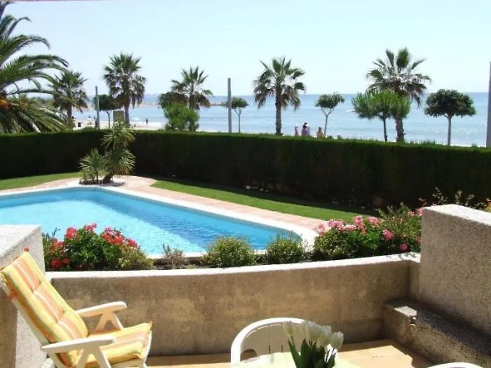 Dorado Frente Playa Cambrils Apartment