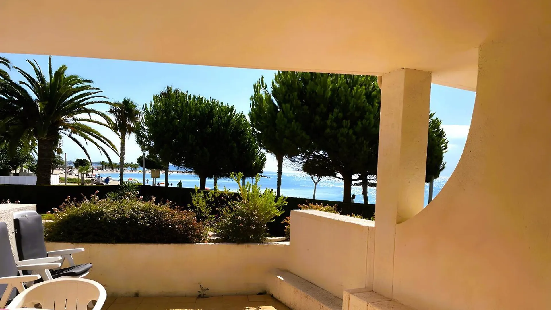 Dorado Frente Playa Cambrils Apartment