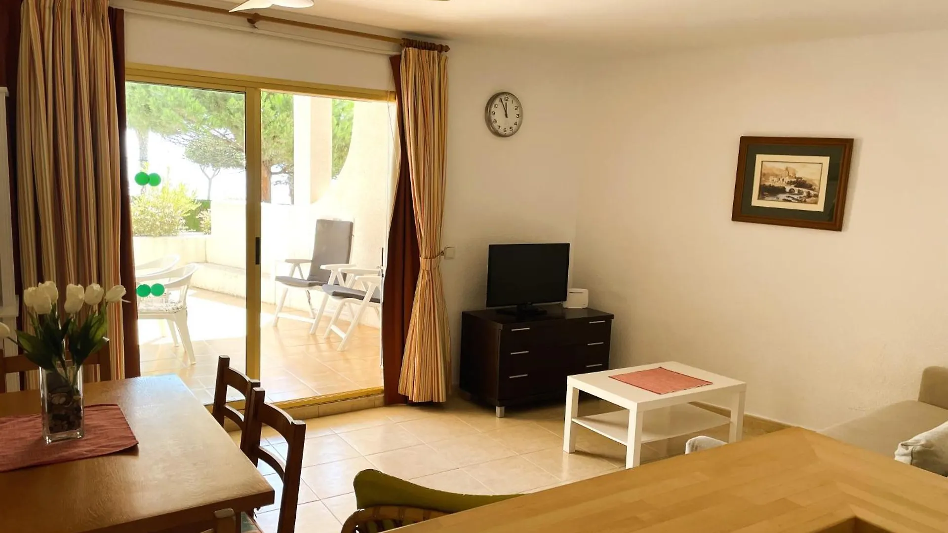 Dorado Frente Playa Cambrils Apartment Spain